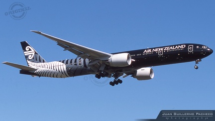 » Air New Zealand (New Zealand) | ZK-OKQ (Black Livery)